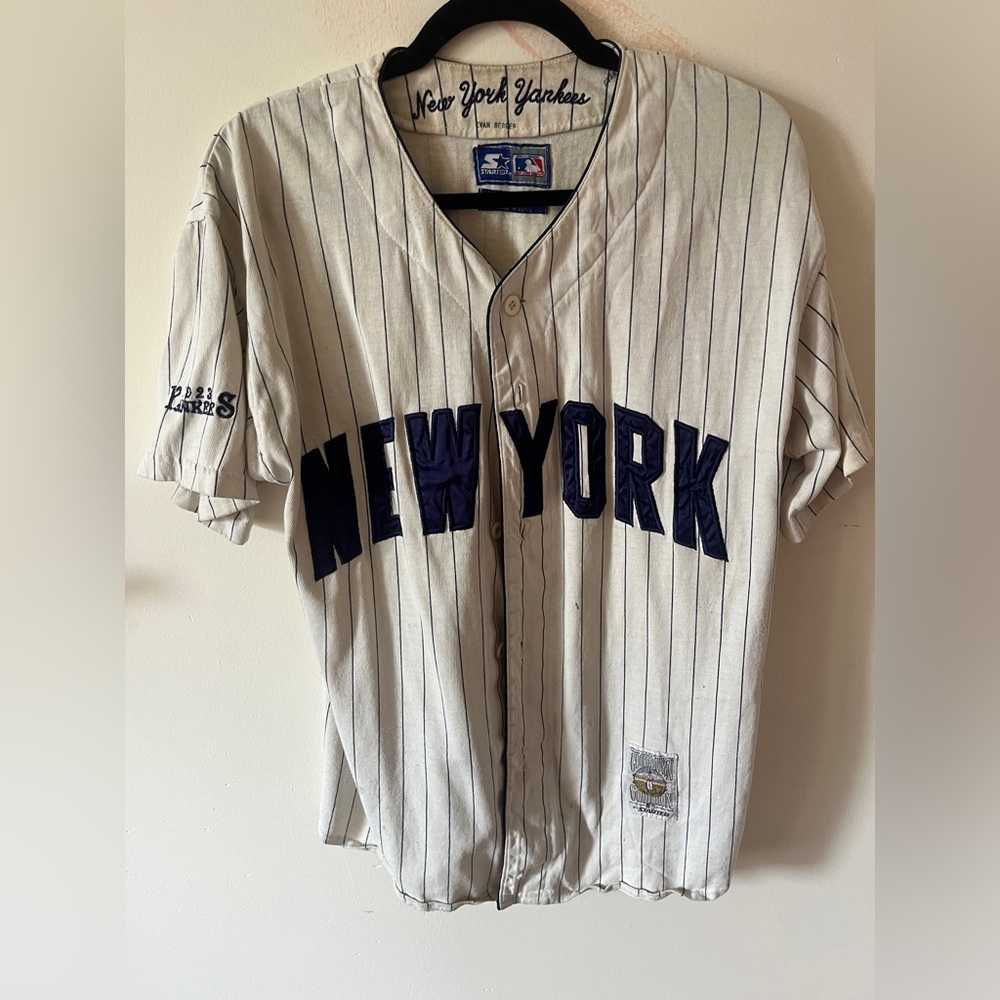 Vintage STARTER New York Yankees Pinstripe Jersey